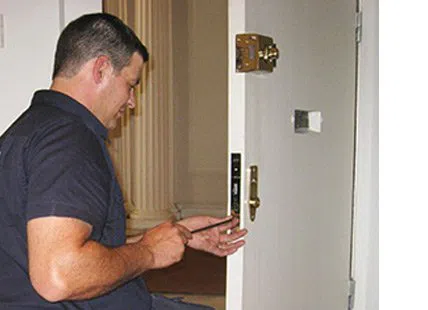 Security Locksmith Services Woodmere, NY 516-962-5752 - 11-Lock-And-Locksmith